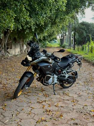 BMW F 850 GS ADVENTURE BMW F 850 GS ADVENTURE
